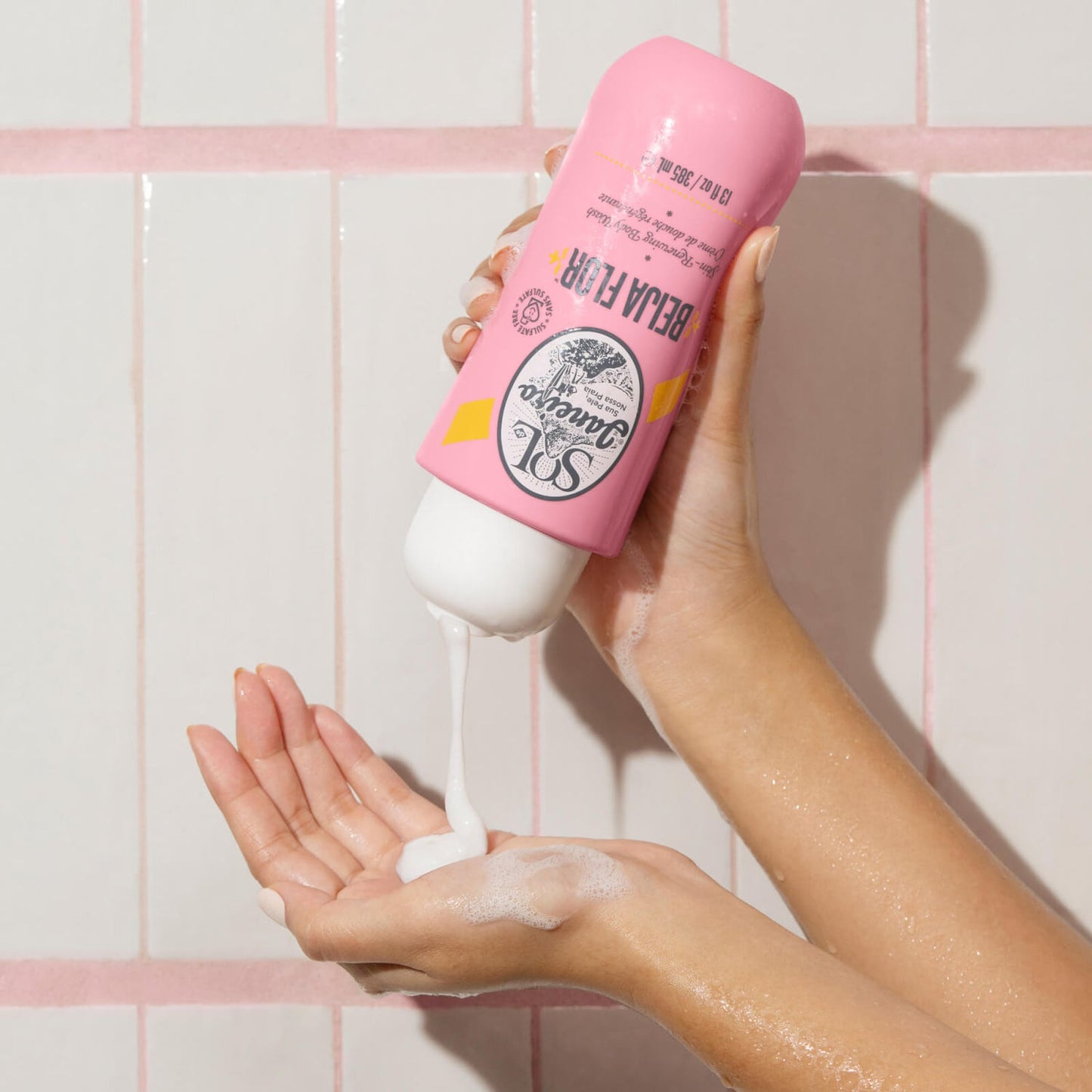 SOL DE JANEIRO | BEIJA FLOR BODY WASH