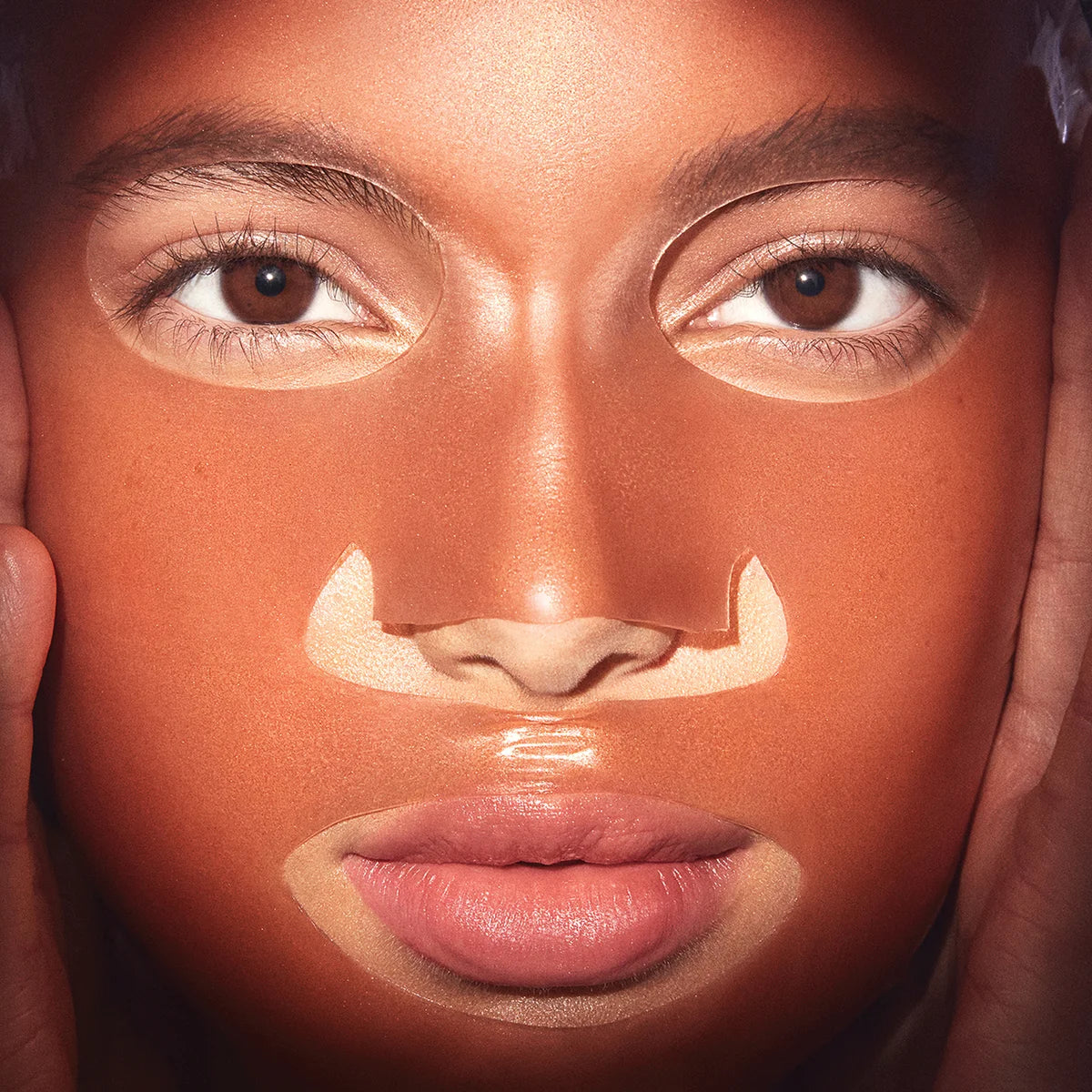 111SKIN | ROSE GOLD BRIGHTENING FACIAL TREATMENT MASK