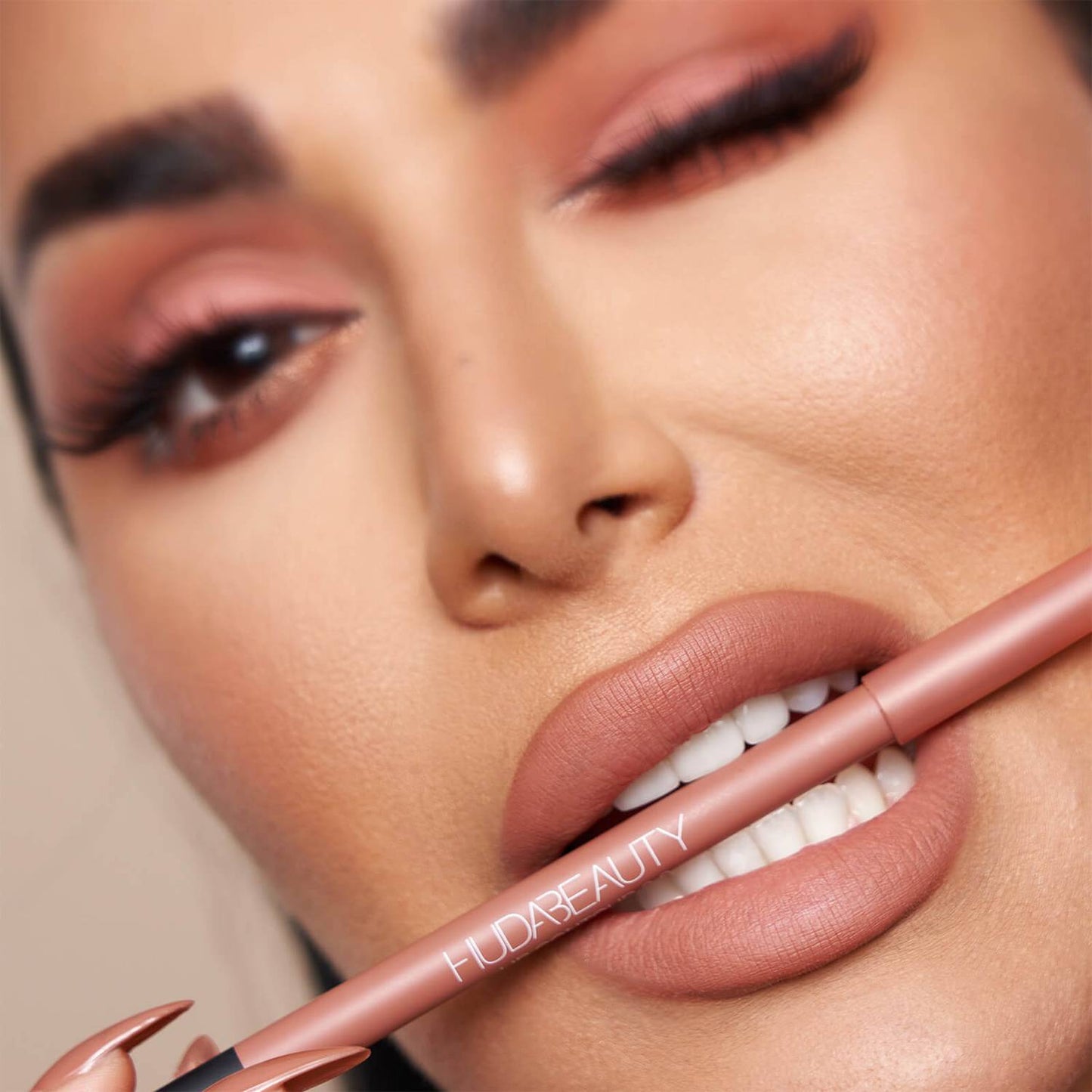 HUDA BEAUTY | LIP CONTOUR 2.0