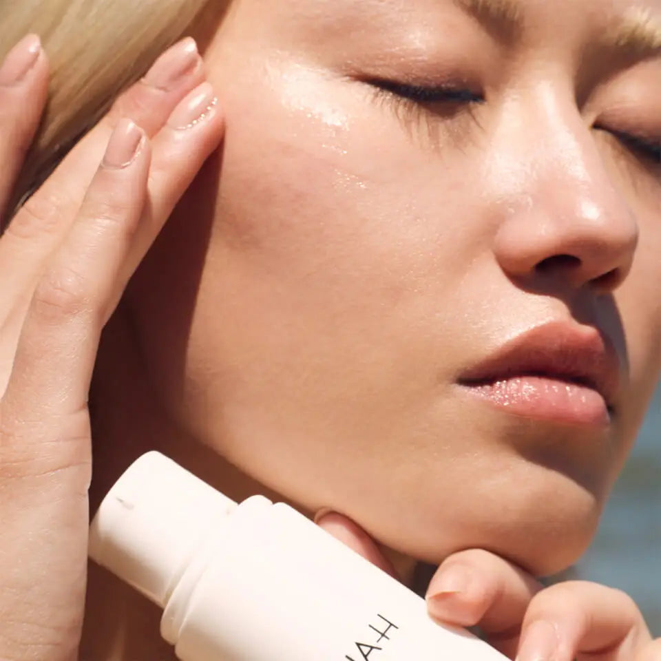 ALPHA-H | GENERATION GLOW DAILY RESURFACING ESSENCE WITH 5% AHA COMPLEX
