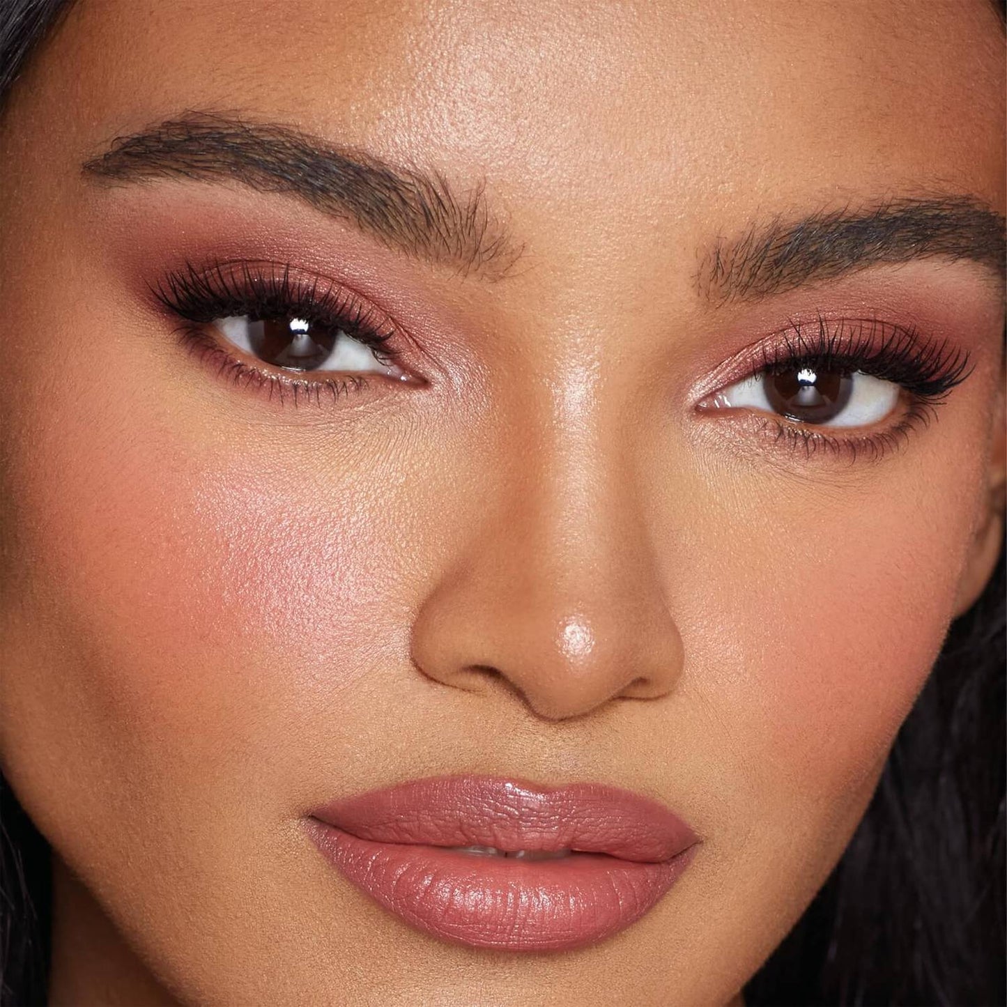 CHARLOTTE TILBURY | PILLOW TALK MATTE BEAUTY BLUSH WAND