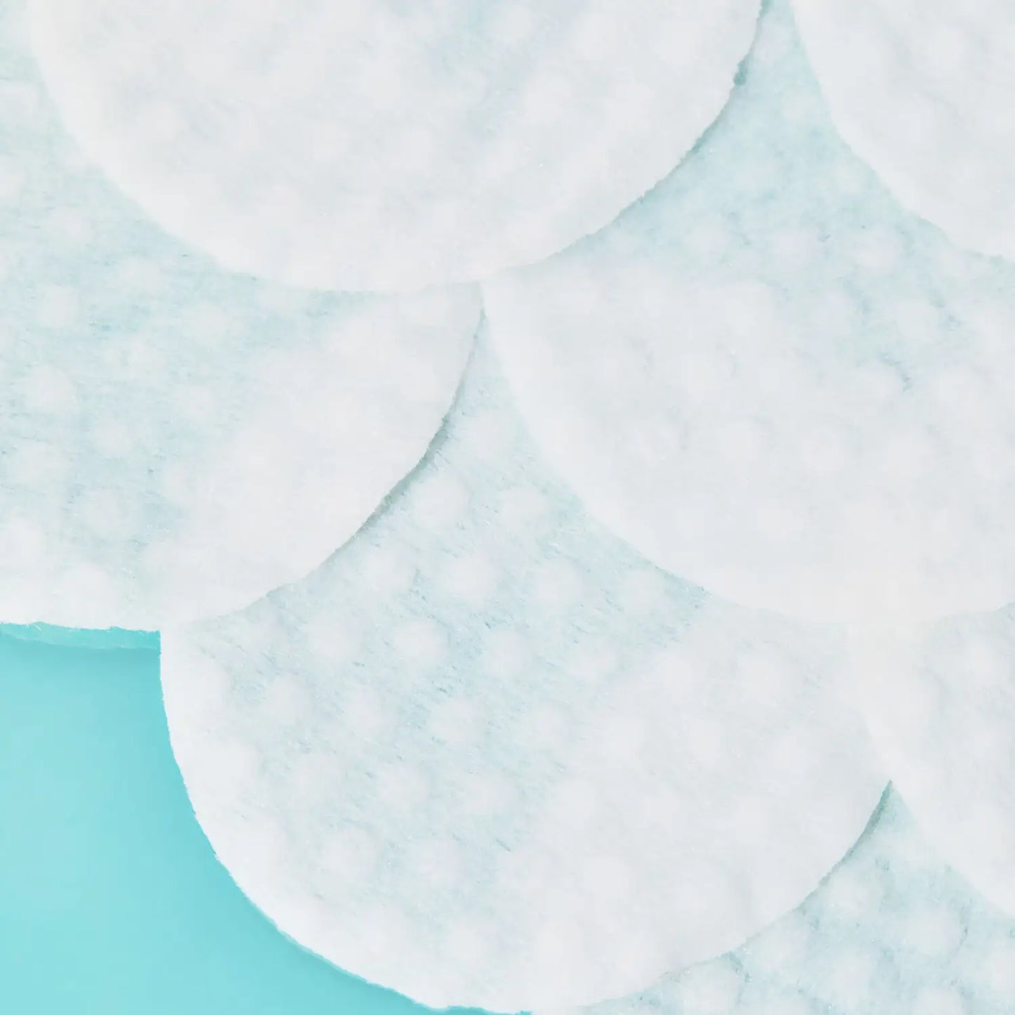 FIRST AID BEAUTY | FACIAL RADIANCE PADS WITH GLYCOLIC AND LACTIC ACIDS