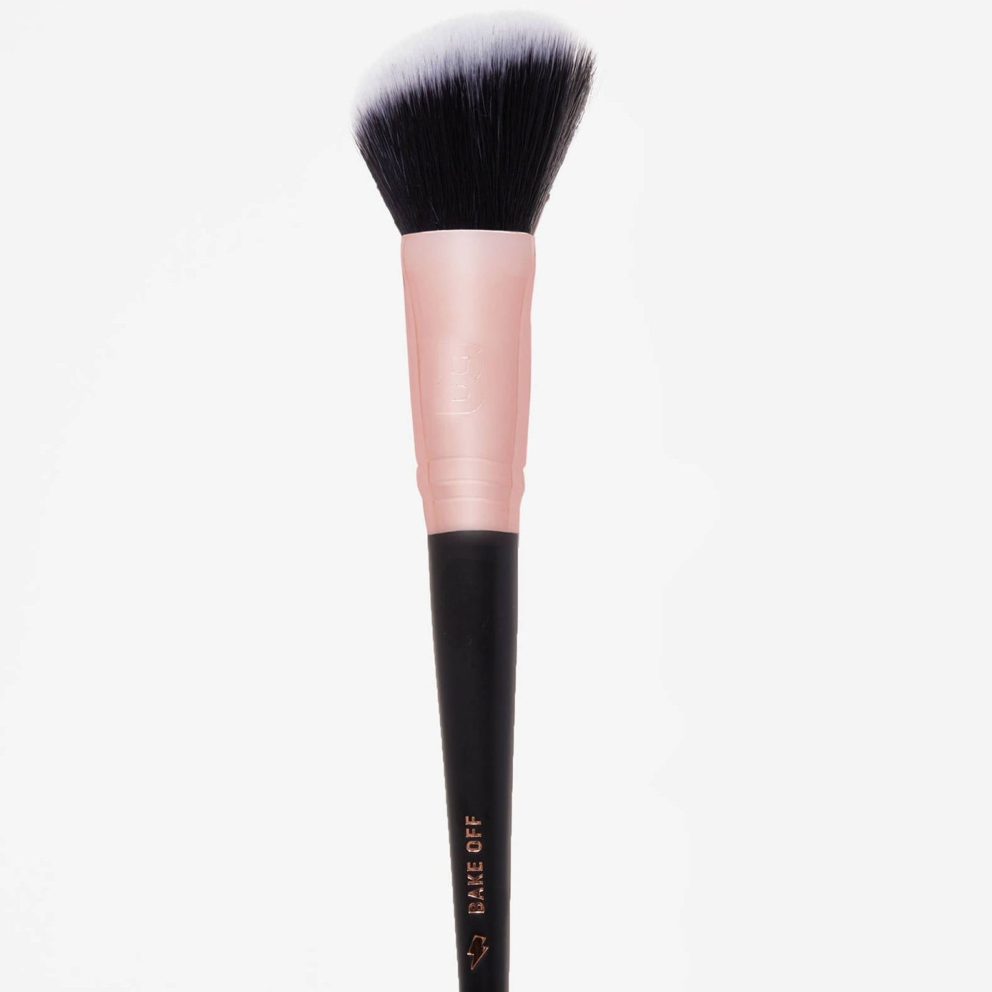 BEAUTY BAY | ROSE GOLD GLAM BAKE OFF ANGLED POWDER BRUSH