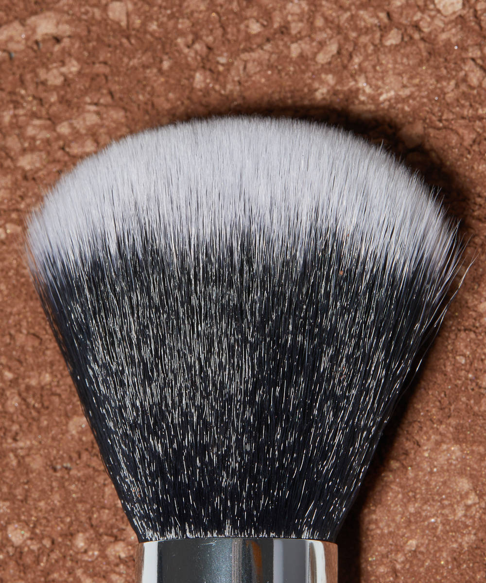 BEAUTY BAY | POWDER BRUSH BB101